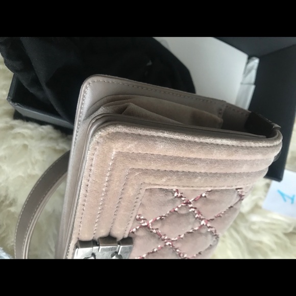 Chanel boy 👜 - Picture 12 of 15